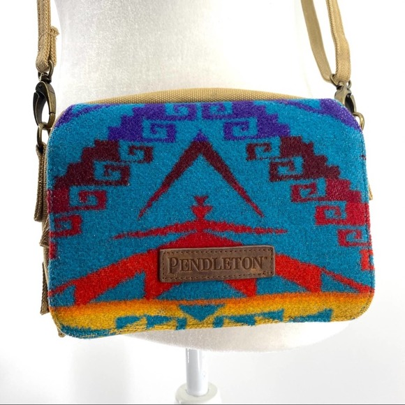Pendleton Handbags - Pendleton Aztec Wool Canvas Crossbody